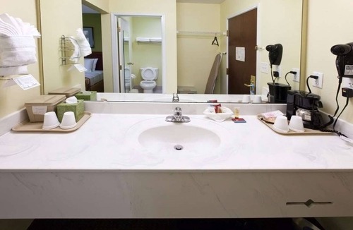 Knightdale Hotel | Country Hearth Inn Knightdale Raleigh
