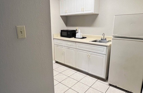 Gracewood Hotel | Country Hearth Inn & Suites Augusta