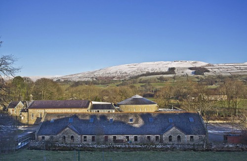 Gayle Apartment | Country Hideaways | Burnside View | Hawes