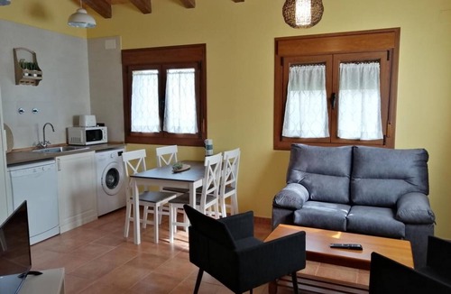 Aldehuela del Rincon House | Country House 'El Aterpe 2' with Mountain View, Private Garden and Wi-Fi