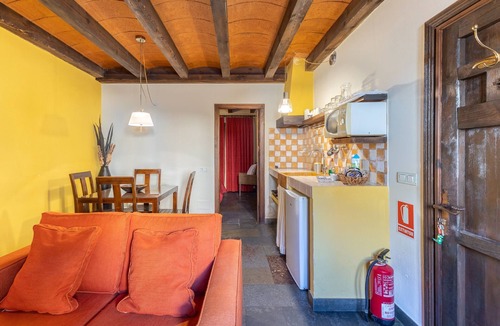 Braojos House | Country House 'Alojamiento Andromeda' with Mountain View and Wi-Fi