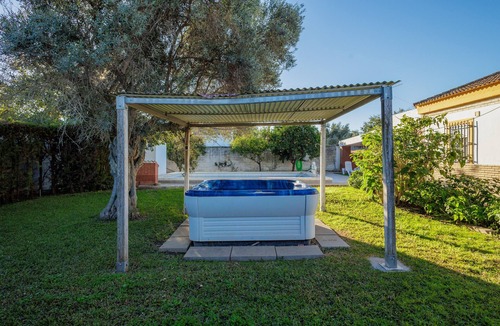 La Rinconada House | Country House 'Tranquilidad' with Private Pool, Wi-Fi and Air Conditioning
