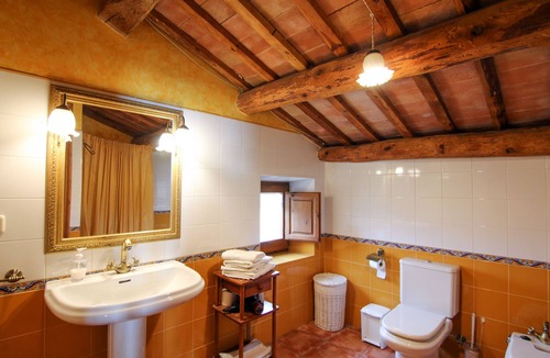 Casserres Cottage | country holiday home - 9 rooms - 10/14 persons