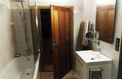 Isomes House | Country home