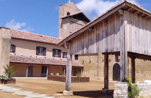 Lahonce House | Country home