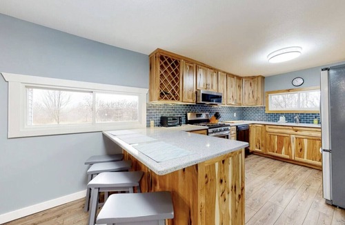Dundee House | Country Home just minutes from multiple Finger Lakes!