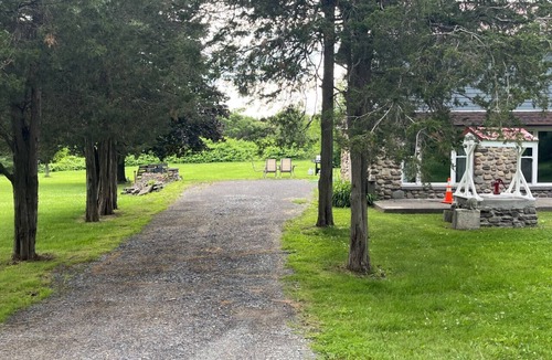 Dundee House | Country Home just minutes from multiple Finger Lakes!
