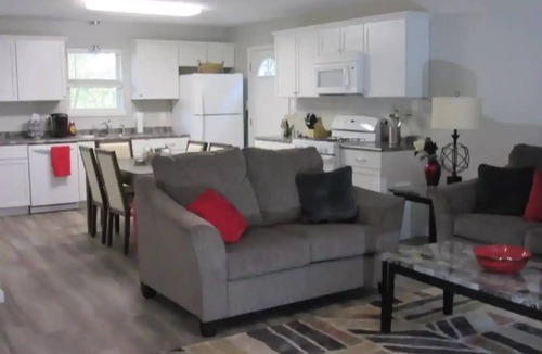West Lafayette House | Country Home Near Purdue Sleeps 6
