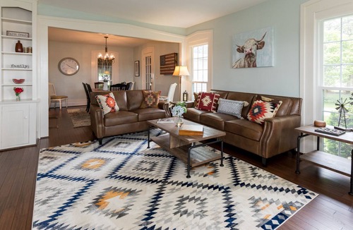 Norwalk House | Country Home Near It All! Cedar Point,Summit Motorsports,Sports Force,Kalahari