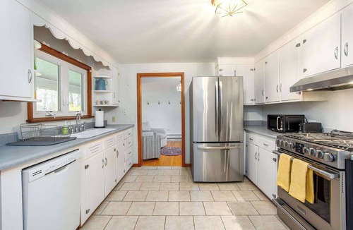 Hardwick House | Country Home Near Quabbin Trails