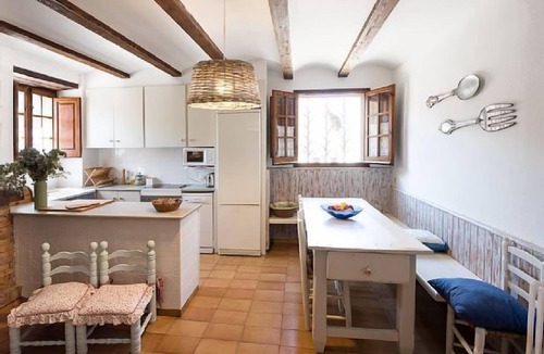Pujals dels Cavallers Cottage | Country house from the 15th century for 5 people