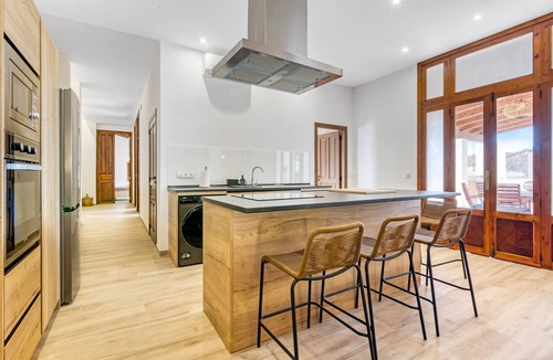 Sanet y Negrals House | Country House 'Uelo' with Mountain View, Wi-Fi and Air Conditioning
