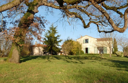 Boudy-de-Beauregard Cottage | COUNTRY HOUSE AND CHAPEL