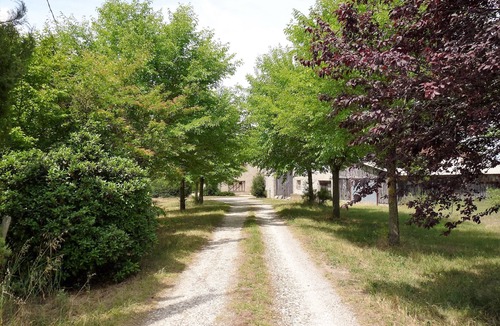 Boudy-de-Beauregard Cottage | COUNTRY HOUSE AND CHAPEL