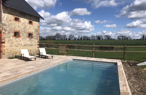 Montguillon Cottage | Country house 17 persons