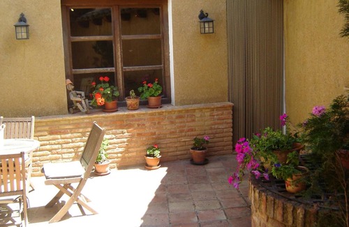 Villalon de Campos House | Country House 'El Encuentro' with Traditional Adobe and Wood Architecture