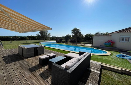 Chauve House | Country house 10 minutes from the beaches