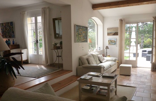 Pujaut House | COUNTRY HOUSE 10 minutes from AVIGNON