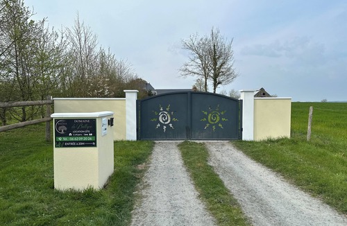 Chemaze House | Country house 10mn from Château-Gontier and Segré, 500m from greenway