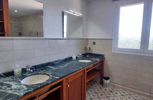 Calig Bed & Breakfast | Country House b&b Villa Pardalot With Sea View