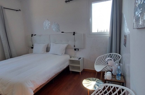 Calig Bed & Breakfast | Country House b&b Villa Pardalot With Sea View