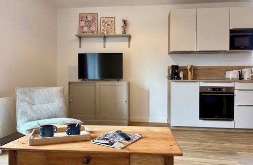 Corseul House | Country house between land and sea