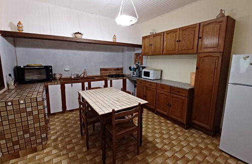 Grand-Brassac House | Country house bordering forest and river