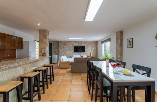Cerro Muriano House | Country House 'Brisas Del Palmeral' with Mountain View, Wi-Fi and Air Conditioning