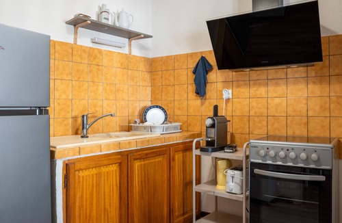 Laure-Minervois House | Country House 'Charming Village House'