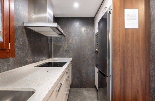 Gavin House | Country House 'Casa Biescas' with Mountain View, Wi-Fi and Air Conditioning
