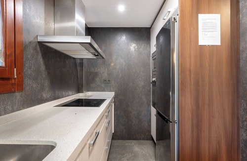 Gavin House | Country House 'Casa Biescas' with Mountain View, Wi-Fi and Air Conditioning