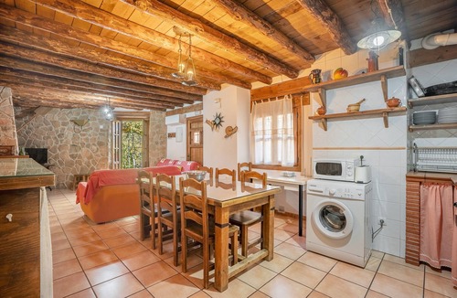 Castril House | Country House 'Casa Grande Casa Rural' with Mountain View, Wi-Fi and Air Conditioning