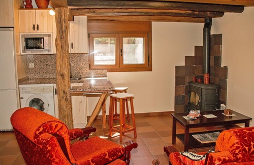 Turegano House | Country House 'Casa Mariano' with Mountain View, Private Terrace and Wi-Fi