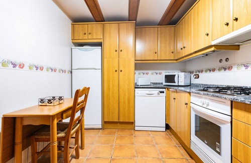 Culla House | Country House 'Casa Rural Carrer Pla' with Mountain View and Wi-Fi