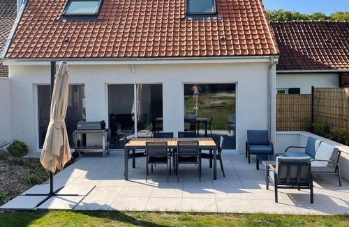 Pinchefalise House | country house close to saint valery/somme