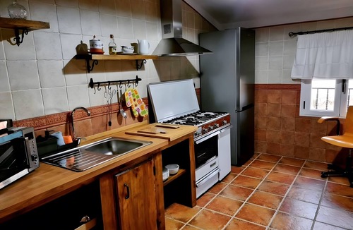 Las Nogueras House | Country House 'El Berral' with Mountain View and Balcony