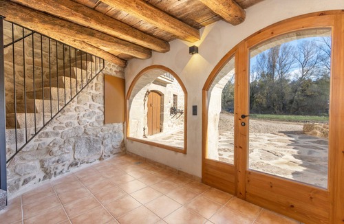 Gargalla House | Country House 'El Molí' with Mountain View, Private Terrace and Wi-Fi