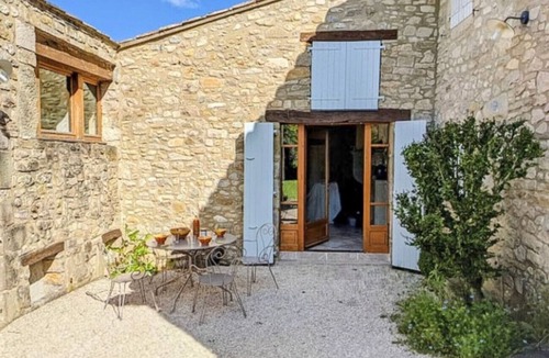 Bezaudun-sur-Bine Villa | Country house sleeps 15 Ideal for holidays with family or friends