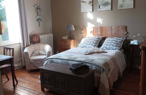 Holnon House | Country house