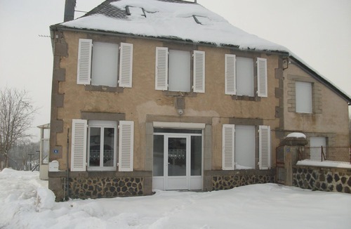 Saint-Saturnin House | Country house