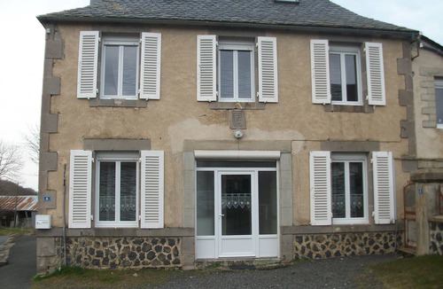Saint-Saturnin House | Country house