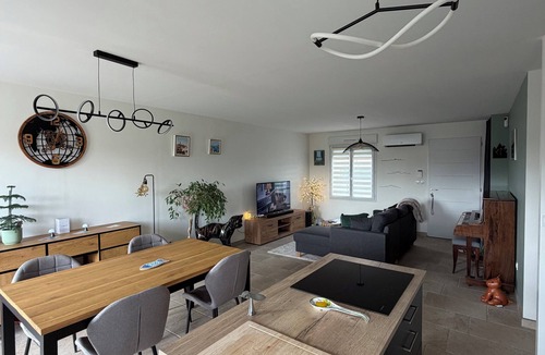 Quarouble House | Country house