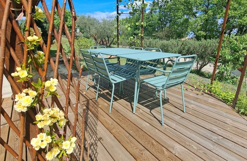 Euzet-les-Bains Villa | Country house in a beautiful natural setting, in the heart of the Gard department