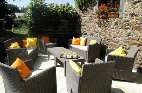 Guer Villa | Country house in