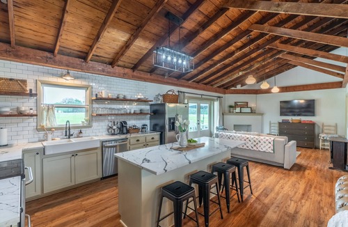 Greenville House | Country House in Greenville