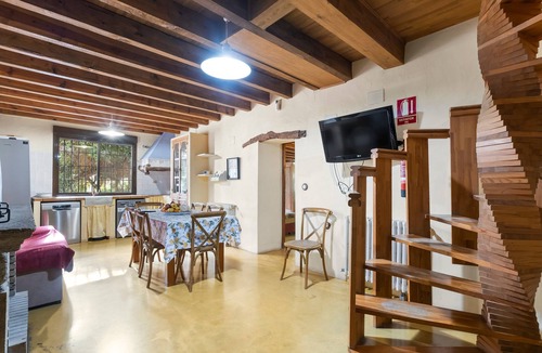 Catral House | Country House 'La Carrasca - Limón' with Shared Pool, Wi-Fi and Air Conditioning