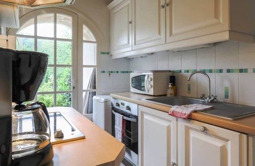 Continvoir House | Country House - Lakeview Terrasse Access to Pool