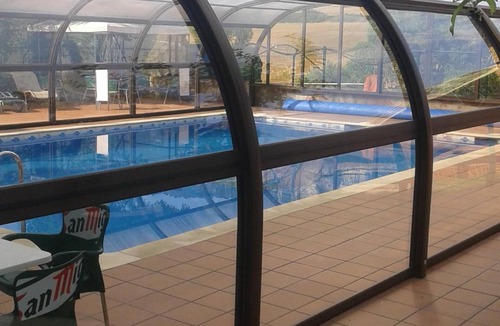 Galbarra House | Country House 'Landa' with Mountain View, Shared Pool and Wi-Fi