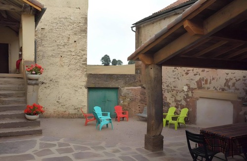 Saint-Izaire House | Country House 'Le Mas De Jacquet': Mountain Views, Private Terraces, Wi-Fi