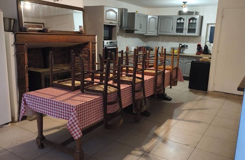 Verdelot House | Country house less than 1 hour from Paris and Reims, accommodates up to 30 people
